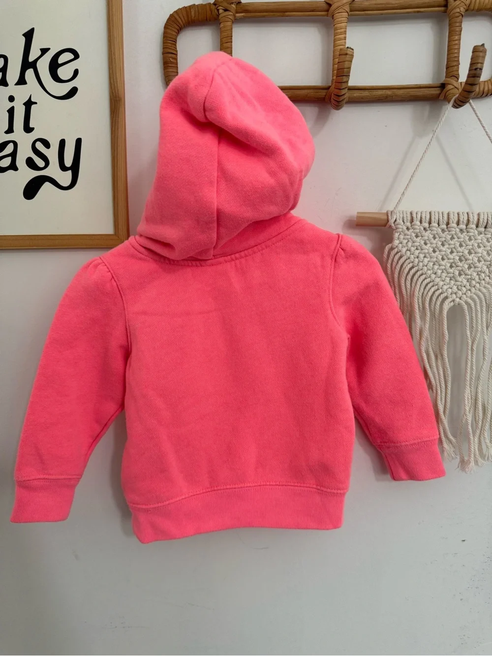 GAP neon pink